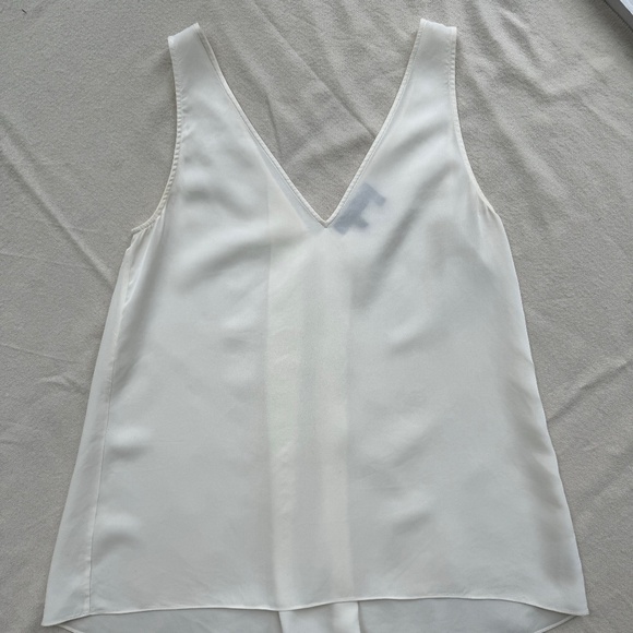Theory white silk top size S - Picture 1 of 3